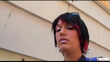 Gangbang de folie ! 8 mecs pour Kenza ! [Full Video]